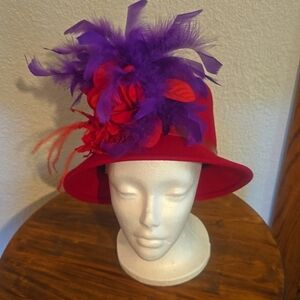 Vintage August Red Church DERBY Hat WOOL Fancy!